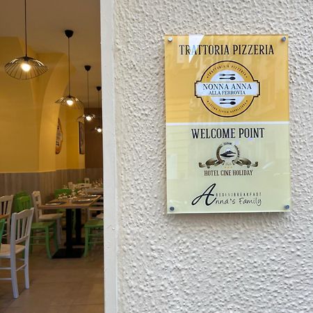 Hotel Cineholiday Napoli Ngoại thất bức ảnh