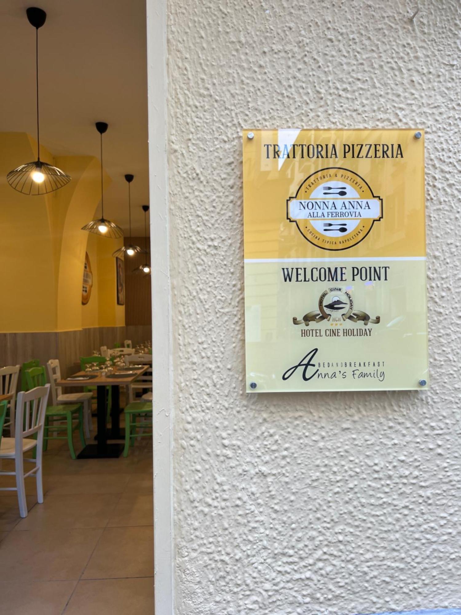 Hotel Cineholiday Napoli Ngoại thất bức ảnh
